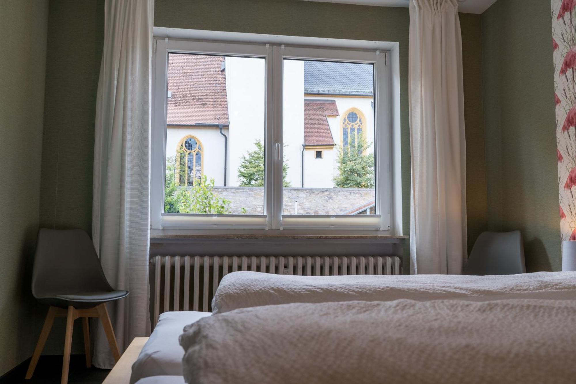 Ferienwohnung Nadine Petschler Obereisenheim Exterior photo